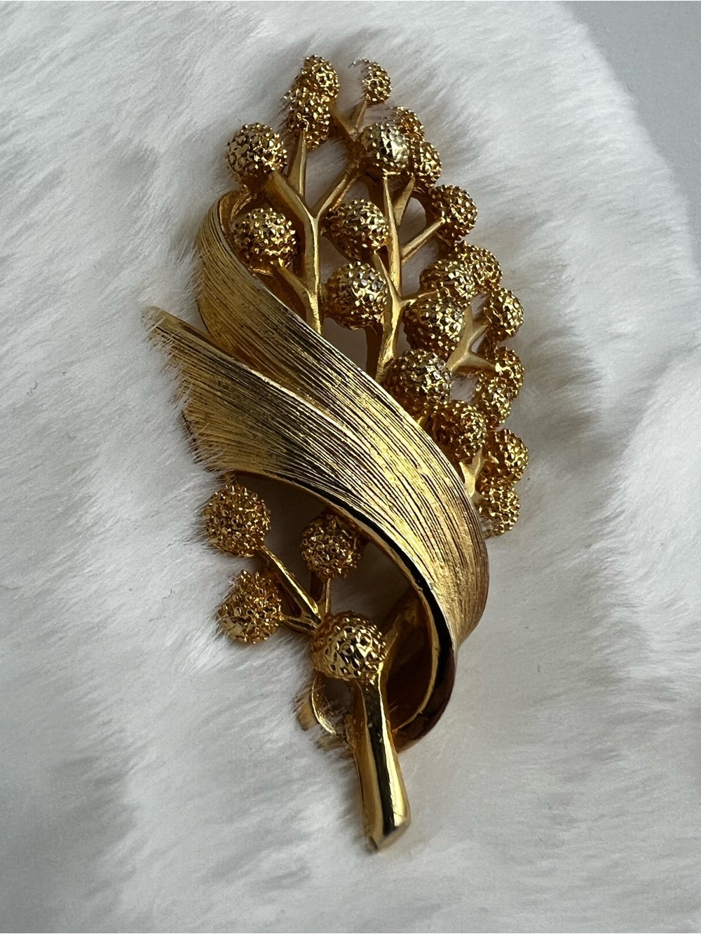 Vintage Textured Gold Tone Botanical Tree Branch Brooch